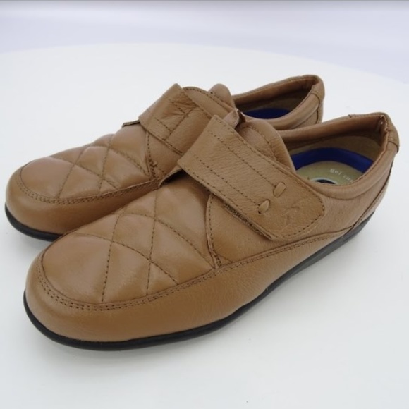 dr scholl's leather shoes